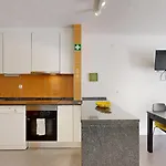 Апартаменты Sao Rafael, 450m